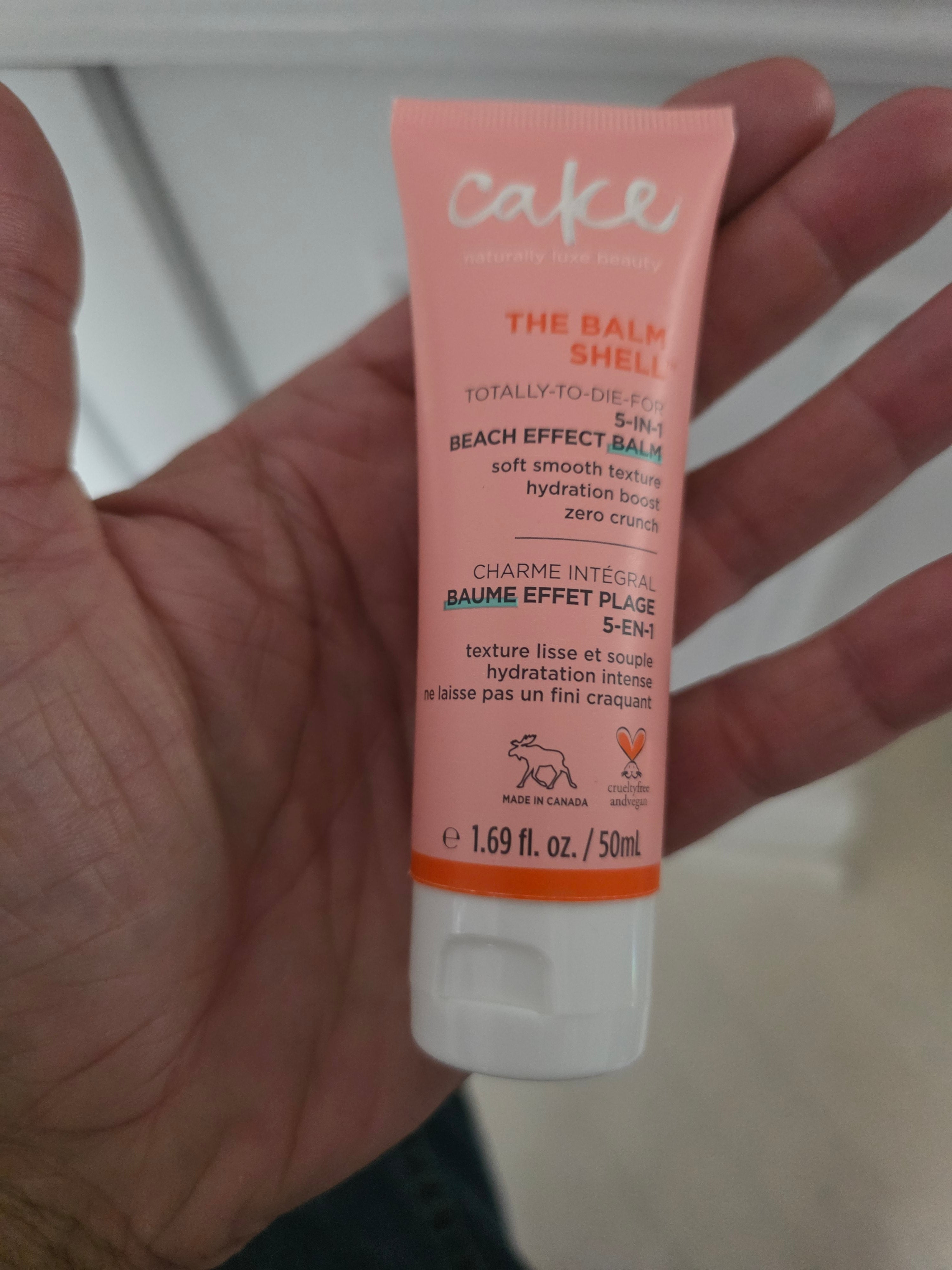 Cake The Balm Shell 5-in-1 Balm.
1.69 FL OZ.